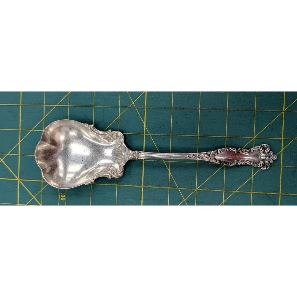 Vintage WM Rogers & Sons AA Silver Plate Serving Spoon 8.5